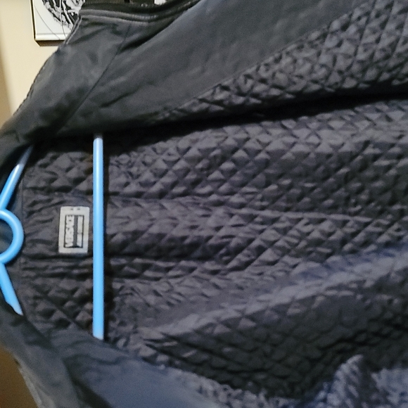 Vintage 90,s VERSACE JEANS CULTURE..BLACK WITH WHITE LETTERS VERY RARE - Picture 7 of 8